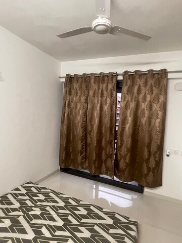 Bedroom in 3 BHK Apartment at Adalaj – for Rent