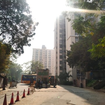 2 BHK Apartment For Rent in Unitech The Residences Sector 33, Sector 33