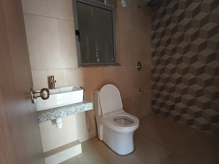Bathroom, kalpataru-immensa-d 2 Bedroom 632 Sq.Ft. Apartment In Kolshet Road Thane 9724999