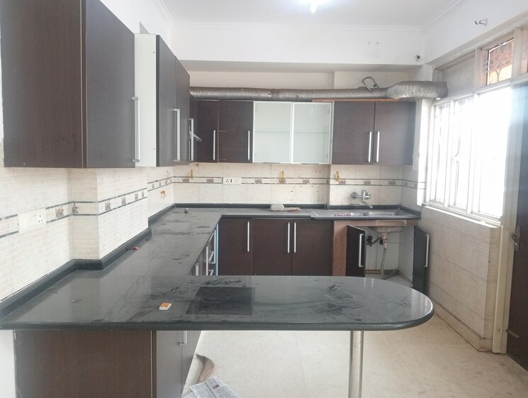 Kitchen, parsvnath-green-ville 3.5 Bedroom 2080 Sq.Ft. Apartment In Sector 48 Gurgaon 9725012