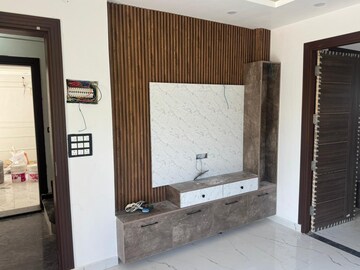 Room in 3 BHK Builder Floor at Sahastradhara Road – for Sale