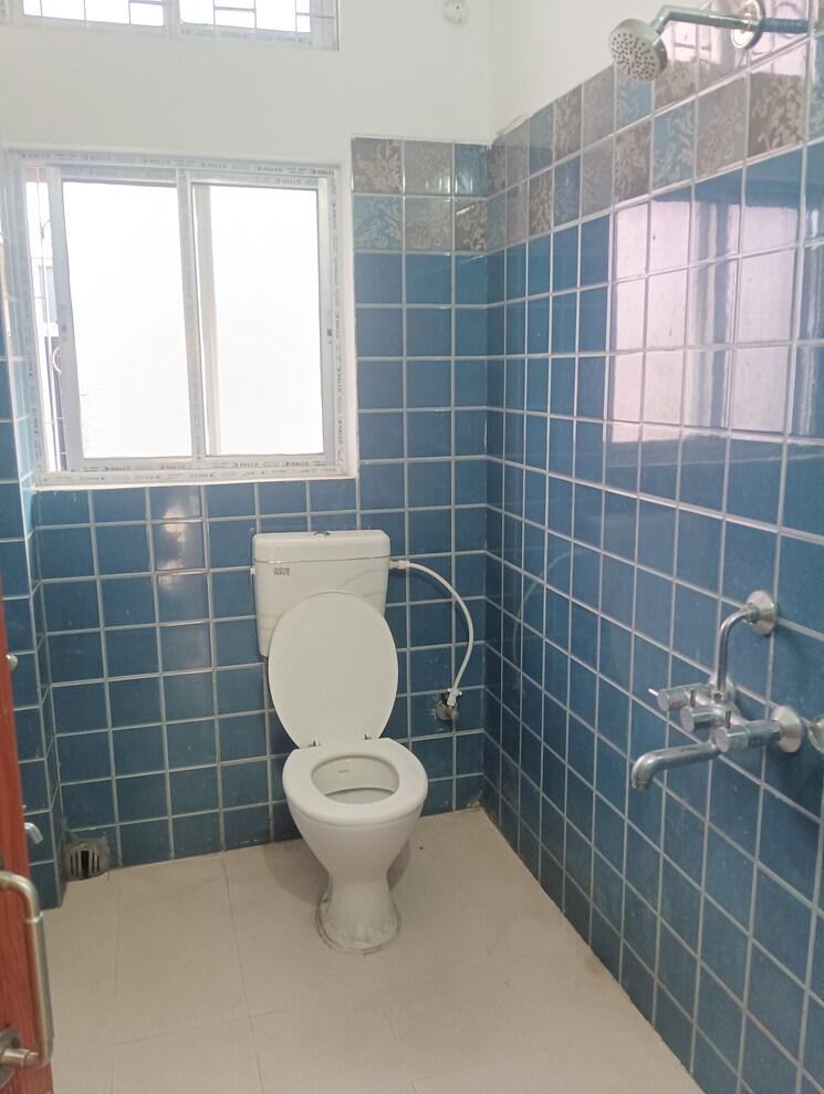 Bathroom, dispur 1 Bedroom 480 Sq.Ft. Villa In Dispur Guwahati 9725048