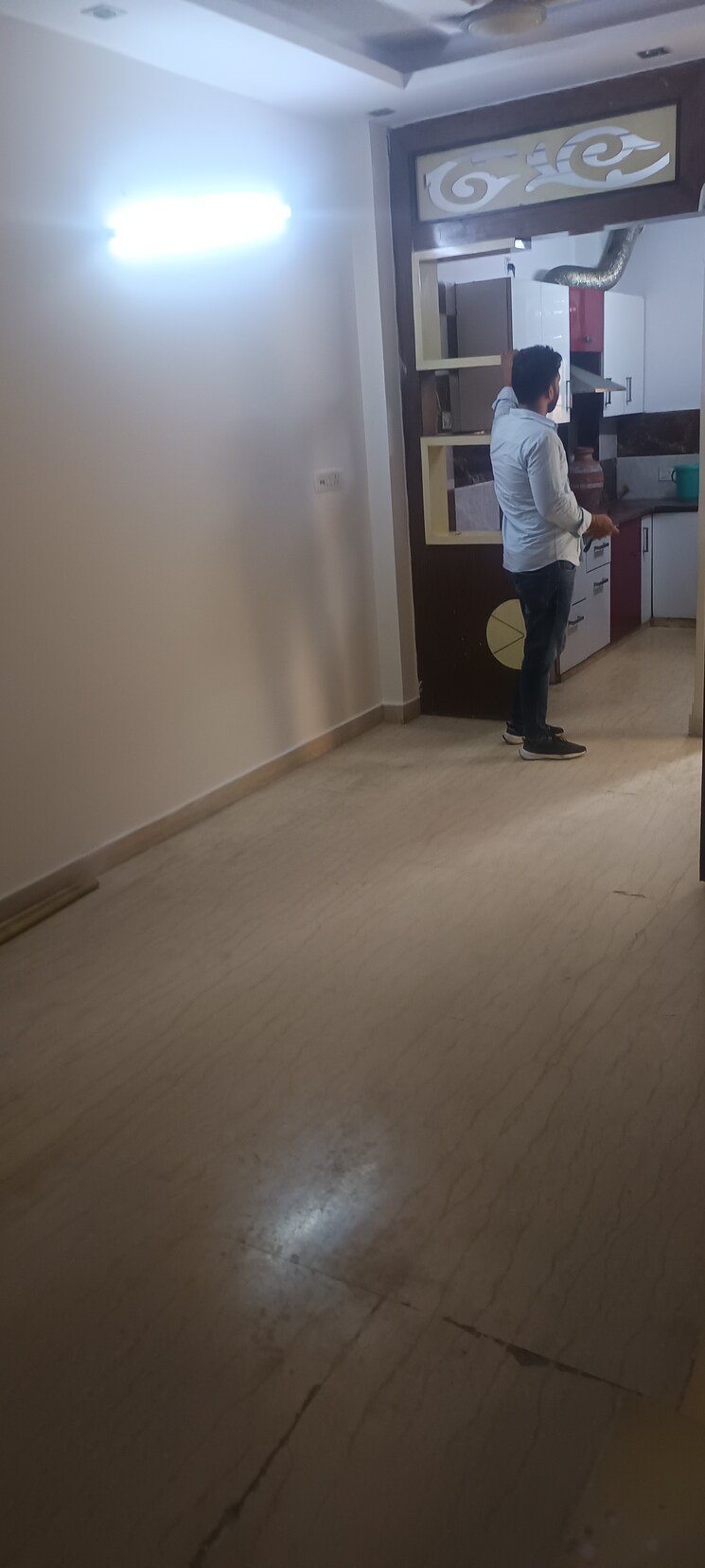 Living Room, rohini sector 13 2 Bedroom 950 Sq.Ft. Apartment In Rohini Sector 13 Delhi 9725059