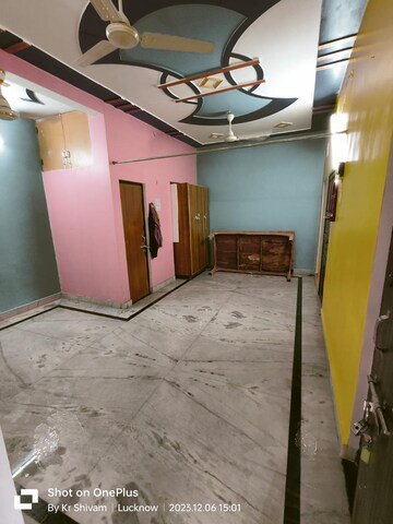 Room in 1 RK Independent House at Aliganj Plaza, Aliganj – for Rent