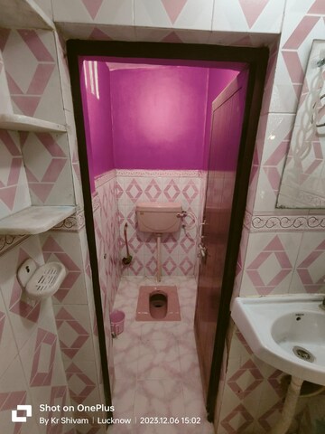 Furnished Amenities in 1 RK Independent House at Aliganj Plaza, Aliganj – for Rent