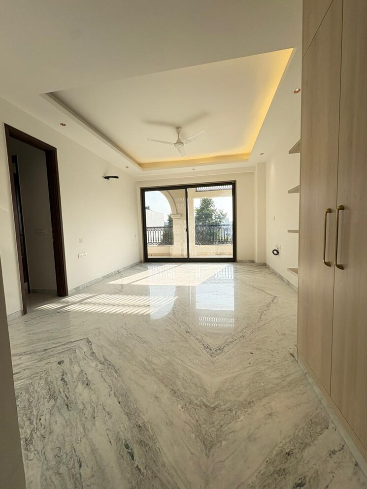Room, ansal-api-esencia 4 Bedroom 4500 Sq.Ft. Builder Floor In Sector 67 Gurgaon 9725121