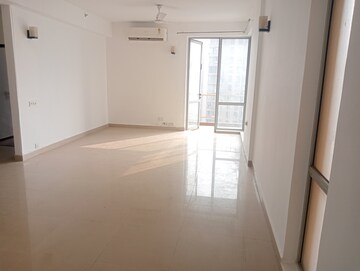 Room in 4 BHK Apartment at CHD Avenue 71, Sector 71 – for Sale