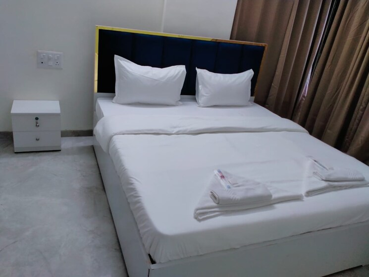 Bedroom, supreme-shree-shreyas-chs 2 Bedroom 729 Sq.Ft. Apartment In Santacruz East Mumbai 9725199
