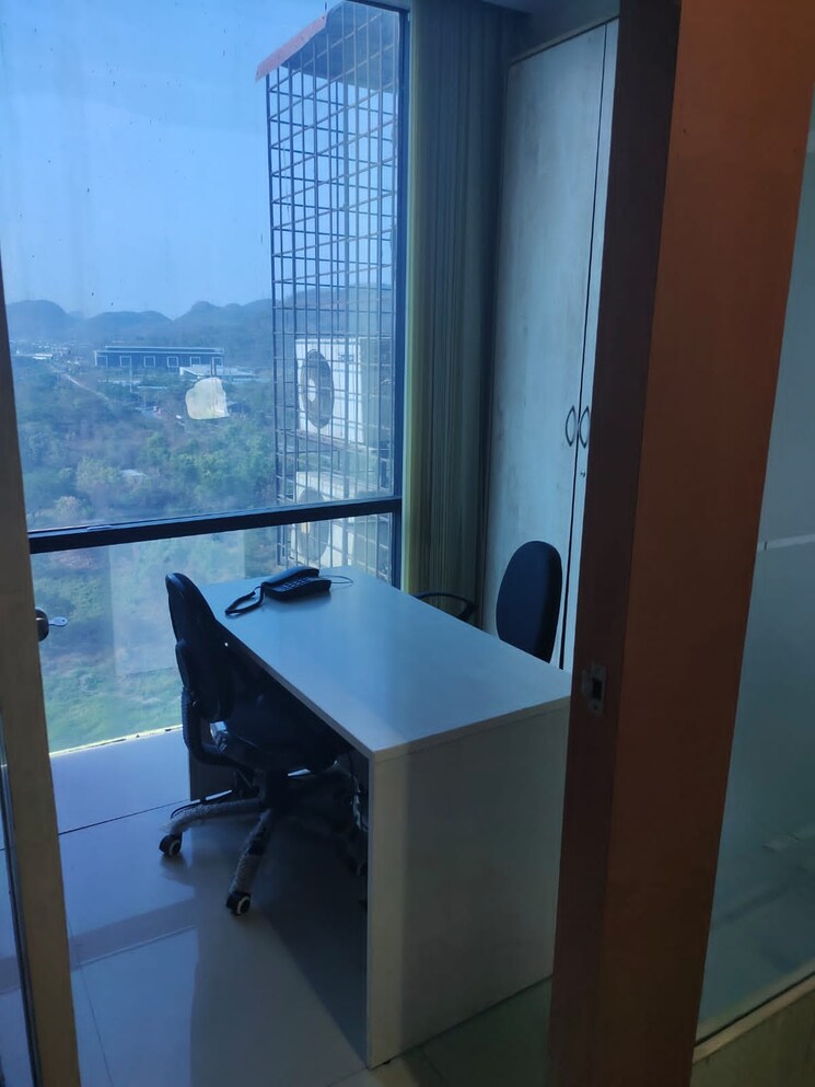 Floor Plan, technocity-it-park Commercial Office Space 3200 Sq.Ft. In Ghansoli Navi Mumbai 9725205