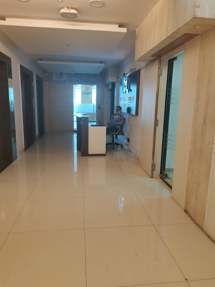 undefined, technocity-it-park Commercial Office Space 3200 Sq.Ft. In Ghansoli Navi Mumbai 9725205