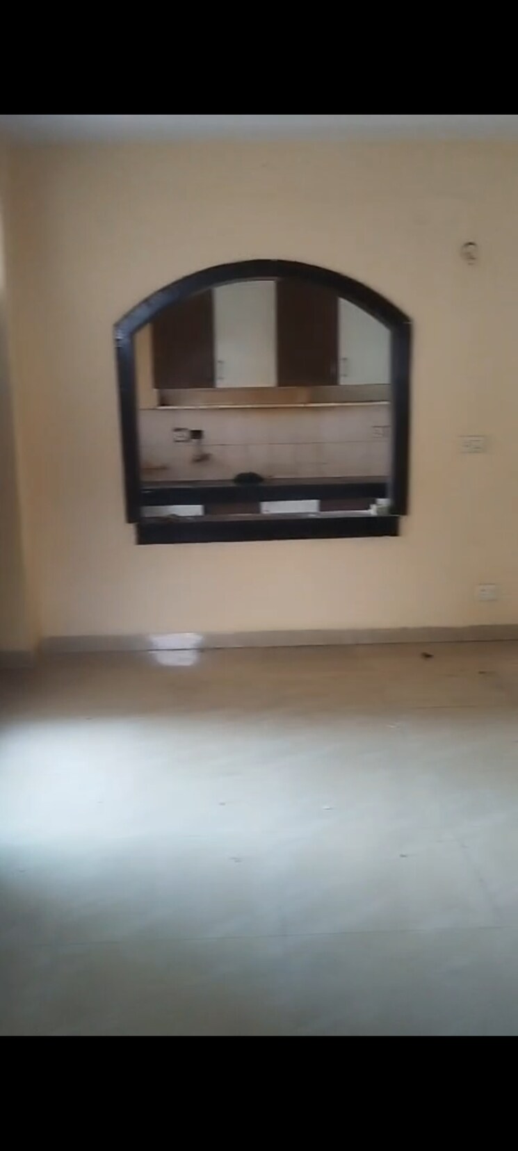 Living Room, quantum-homes 3 Bedroom 1600 Sq.Ft. Apartment In Raj Nagar Extension Ghaziabad 9725218