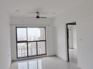 Room in 2 BHK Apartment at UK Iridium, Kandivali East – for Rent