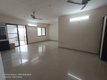 Room in 3 BHK Apartment at Palazzo Apartments, Balewadi – for Rent