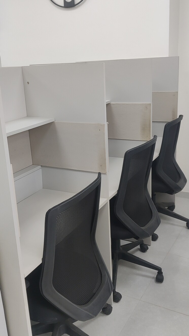 Team Area, vishwa-plan-s-business-park Commercial Office Space 400 Sq.Ft. In Nerul Navi Mumbai 9725300