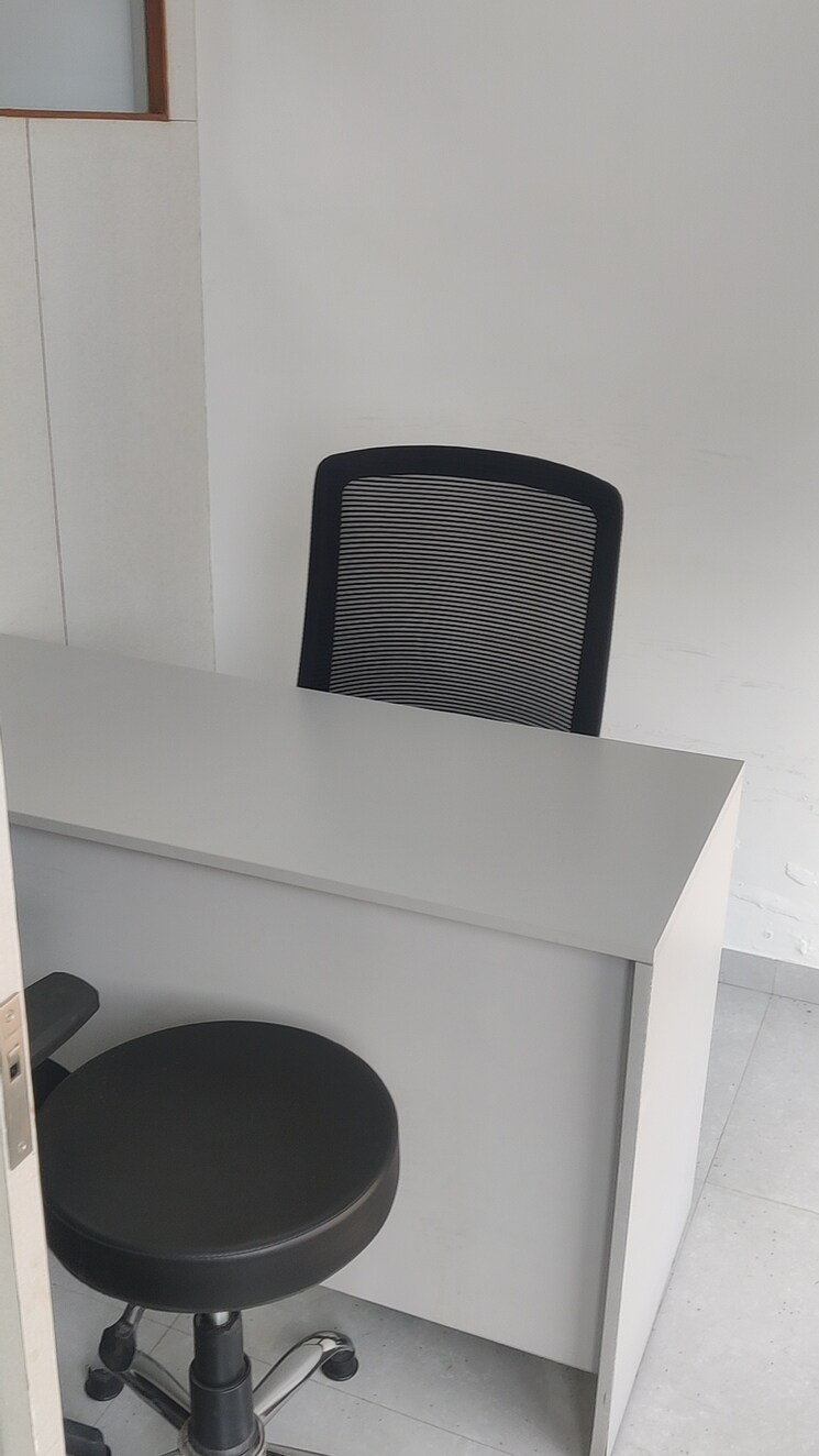 Team Area, vishwa-plan-s-business-park Commercial Office Space 400 Sq.Ft. In Nerul Navi Mumbai 9725300