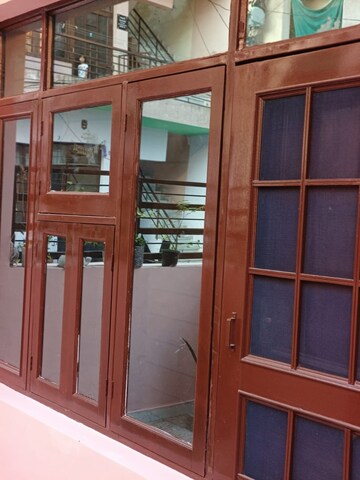 Room in 4 BHK Builder Floor at Dhakoli – for Sale