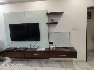 Furnished Amenities in 3 BHK Apartment at Ten Madhapur, Madhapur – for Rent