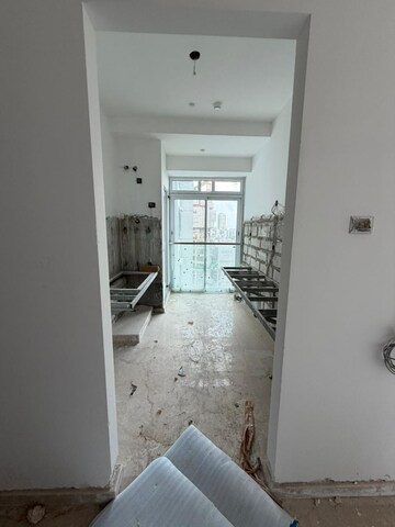 Bathroom in 2 BHK Apartment at Marathon Monte South, Byculla West – for Sale