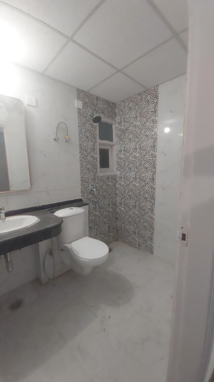 Bathroom, conscient-habitat-prime 2 Bedroom 656 Sq.Ft. Apartment In Sector 99a Gurgaon 9725339