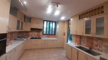 Kitchen in 4 BHK Villa at Nirvana Country Birch Court, Sector 50 – for Rent