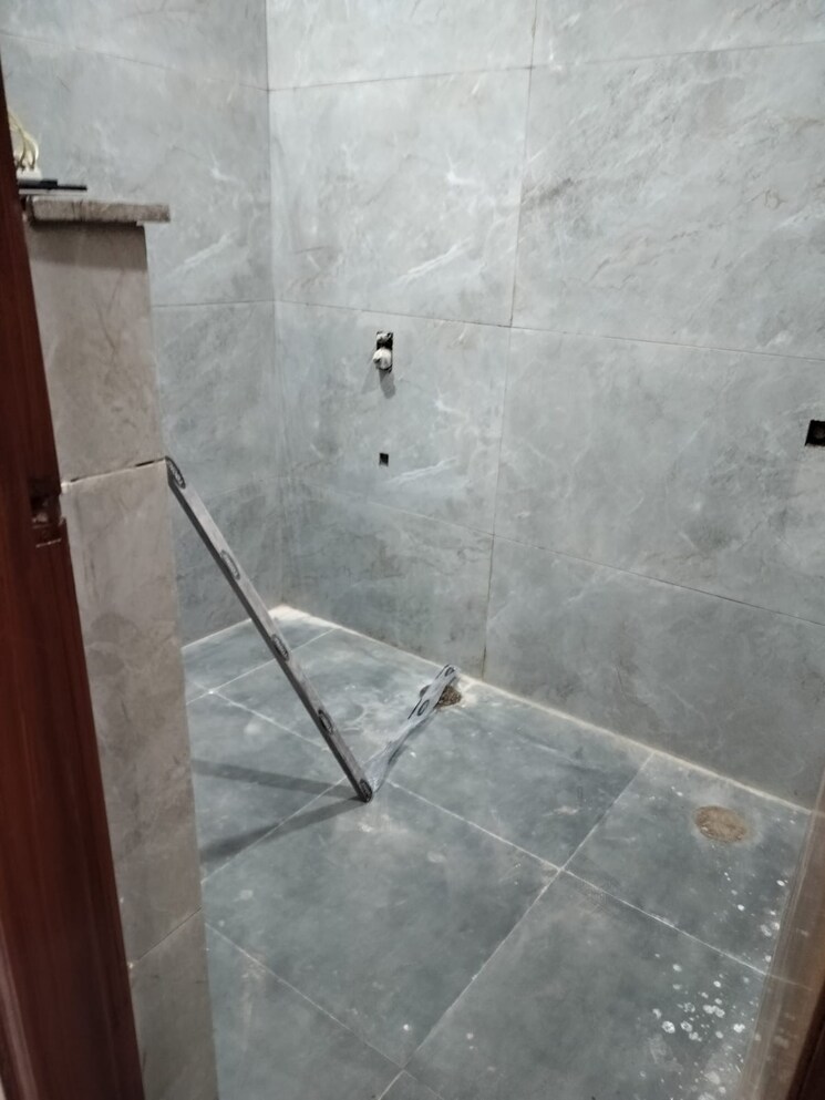 Bathroom, dhakoli 3 Bedroom 128 Sq.Ft. Builder Floor In Dhakoli Zirakpur 9725398