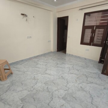 Parking in 2 BHK Apartment at Unitech Fresco, Sector 50 – for Rent