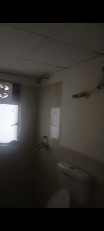 Room in 2 BHK Apartment at Conscient Habitat, Sector 99a – for Sale