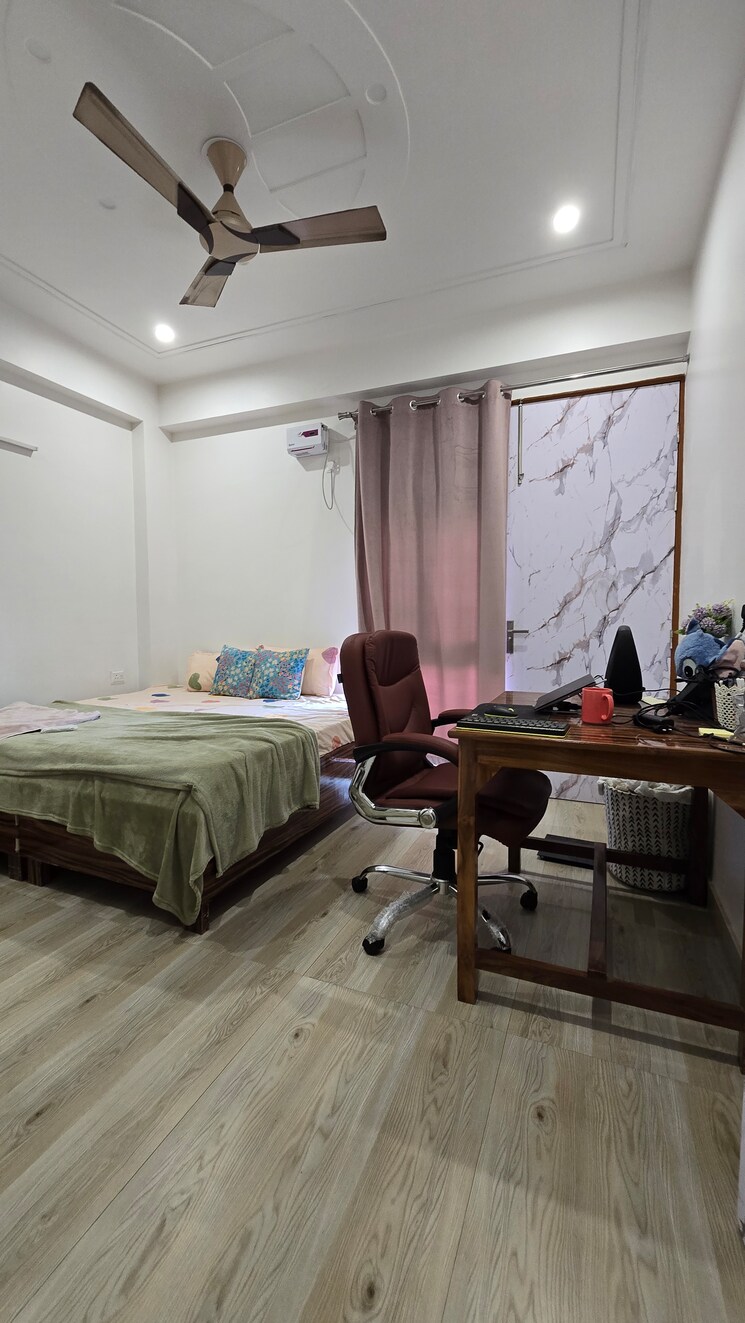 Balcony, the-estate-floors 2 Bedroom 1250 Sq.Ft. Builder Floor In Sector 43 Gurgaon 9725639