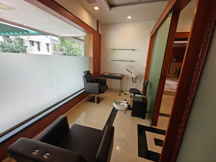 Master Bedroom, hm-grandeur 3.5 Bedroom 3400 Sq.Ft. Apartment In Frazer Town Bangalore 9725660