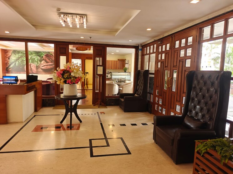 Living Room, hm-grandeur 3.5 Bedroom 3400 Sq.Ft. Apartment In Frazer Town Bangalore 9725660