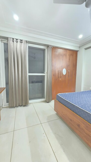 Staircase in 1 BHK Builder Floor at The Estate Floors, Sector 43 – for Rent