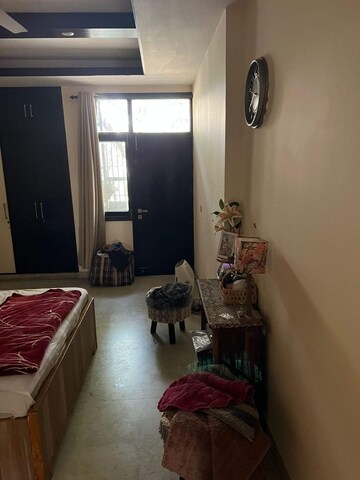 3 BHK Builder Floor For Rent in Shivalik Colony