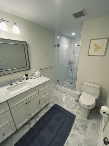 Bathroom in 3 BHK Apartment at Ram Krishna Nagar – for Rent