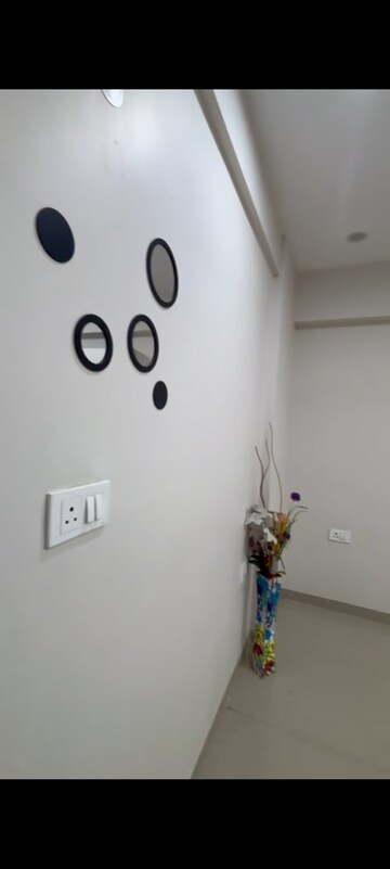 Furnished Amenities in 2 BHK Apartment at Shree Vardhman Green Court, Sector 90 – for Rent