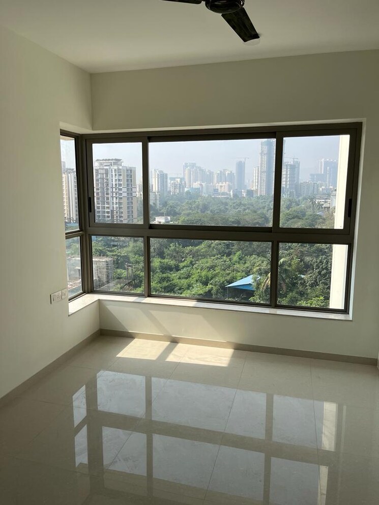 Cover Image, kalpataru-immensa 2 Bedroom 599 Sq.Ft. Apartment In Kolshet Road Thane 9725696