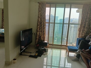 Living Room in 1 BHK Apartment at Yash Laxman Niwas, Malad West – for Rent