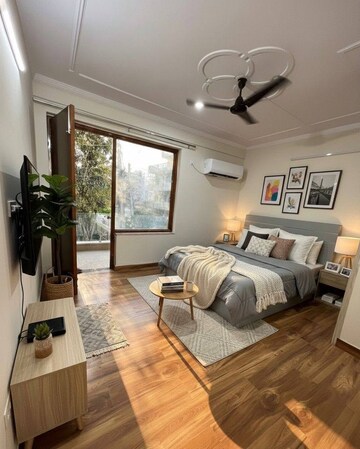 1 BHK Builder Floor For Rent in The Estate Floors, Sector 43