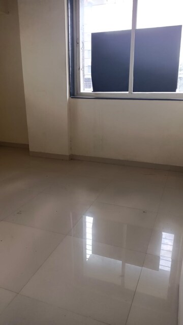Room in 3 BHK Apartment at Prithvi Sai Velocity Phase 1, Bavdhan – for Rent