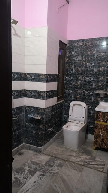 Bathroom in 2 BHK Independent House at Kharar – for Rent