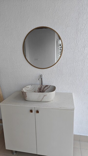 Bathroom in 3 BHK Apartment at Prestige Beverly Hills, Kokapet – for Rent