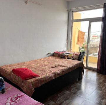 Bedroom in  Pg at Gomti Nagar – for Rent
