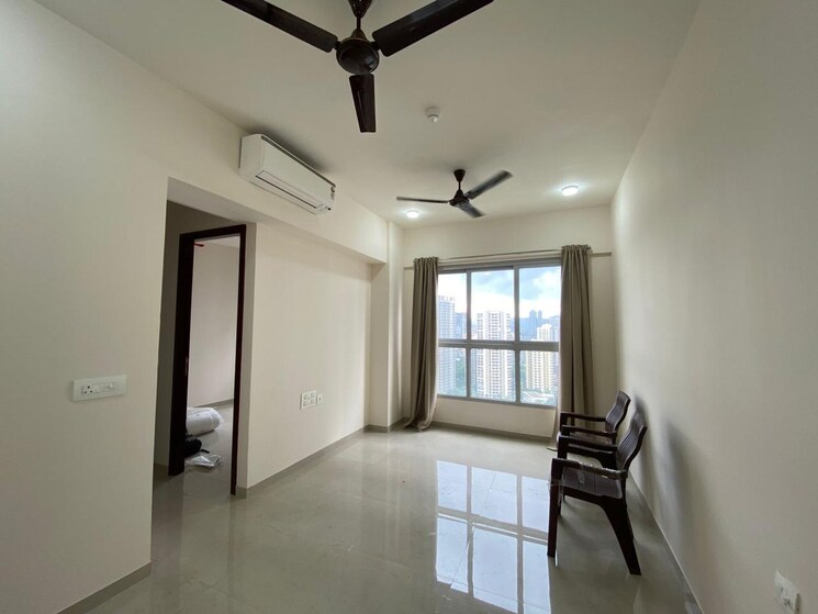 Room, kalpataru-immensa 1 Bedroom 450 Sq.Ft. Apartment In Kolshet Road Thane 9725840