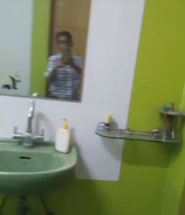 Bathroom in 1 BHK Villa at Aliganj – for Rent