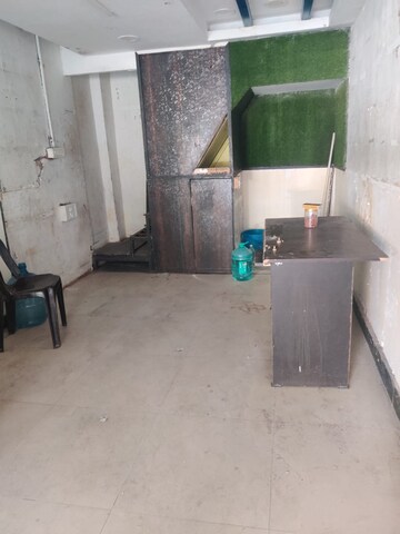 Team Area in  Shop at Green Park Extension – for Rent