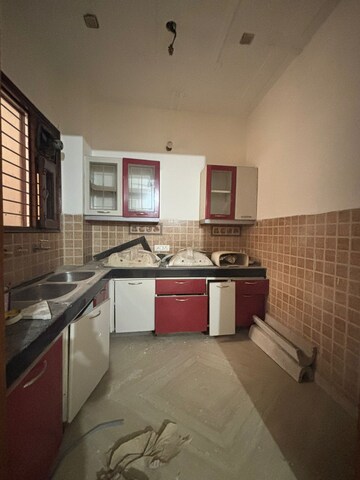 Kitchen in 2 BHK Builder Floor at Sector 47 – for Rent