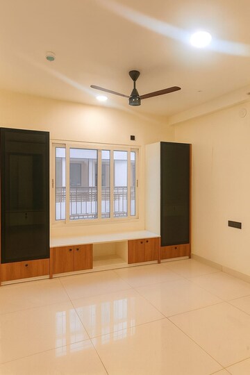 Room in 3 BHK Apartment at Keya Around The Life, Whitefield – for Rent