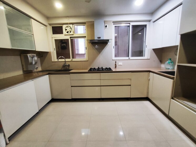 Kitchen, hiranandani-brookhill 4 Bedroom 2098 Sq.Ft. Apartment In Ghodbunder Road Thane 9725962