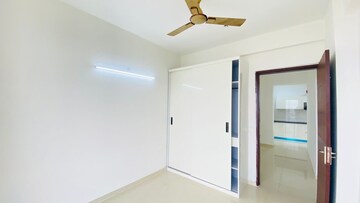 Room in 2 BHK Apartment at Omaxe The Resort, South Mullanpur – for Sale