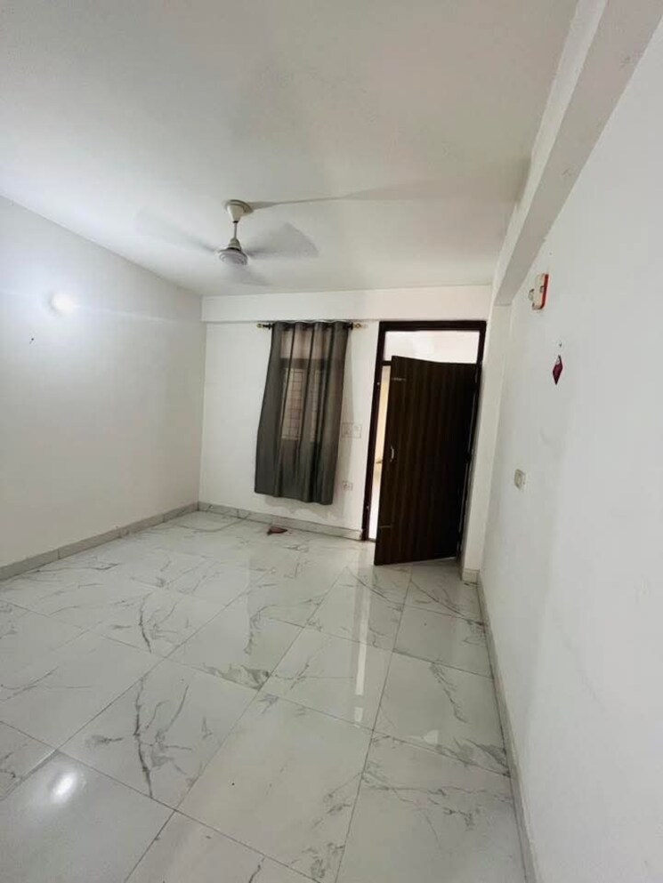 Room, saket 1 Bedroom 500 Sq.Ft. Builder Floor In Saket Delhi 9726019