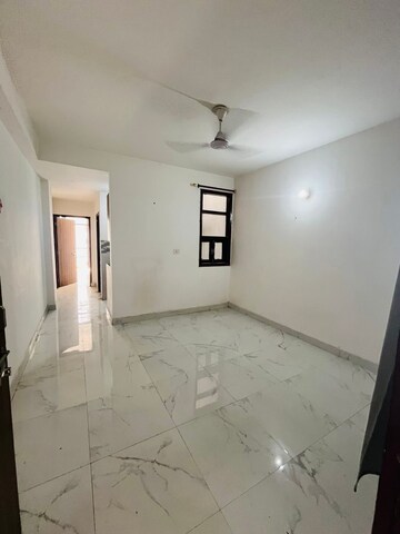 1 BHK Builder Floor For Rent in Saket